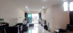 Stratford Court (D16), Condominium #533128511